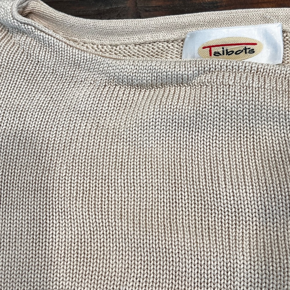 Talbot’s Women's Cream 100% Silk Sweater / size M - Picture 13 of 13